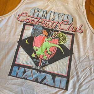 Vintage men’s gecko tank top 90s hawaii